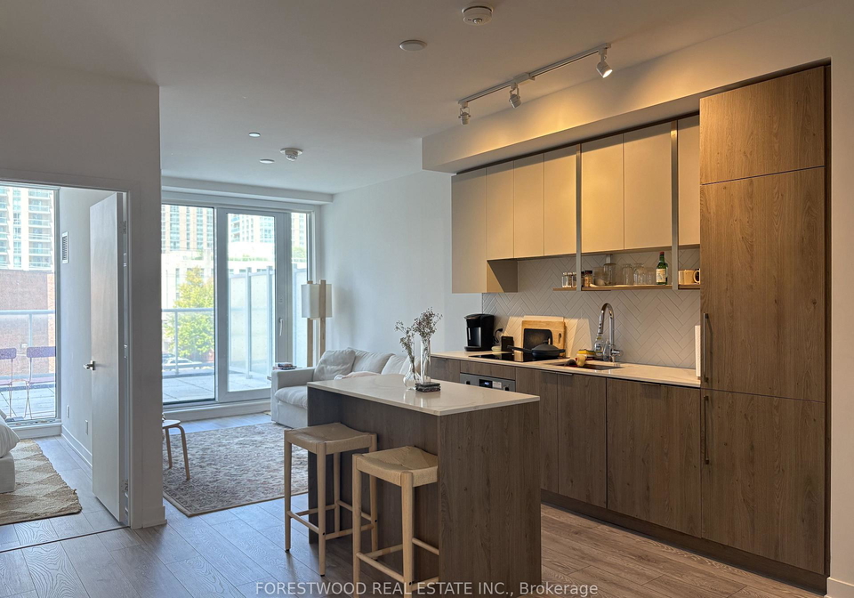 15-holmes-avenue-toronto-north-york-ontario-c13625794