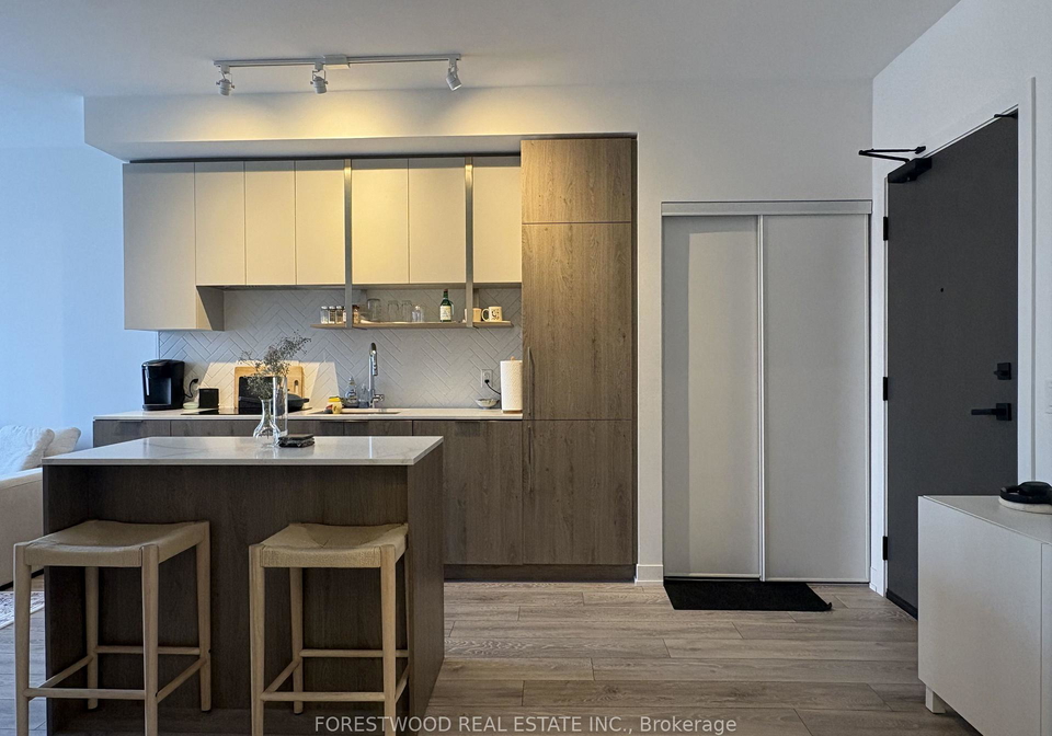 15-holmes-avenue-toronto-north-york-ontario-c13625794