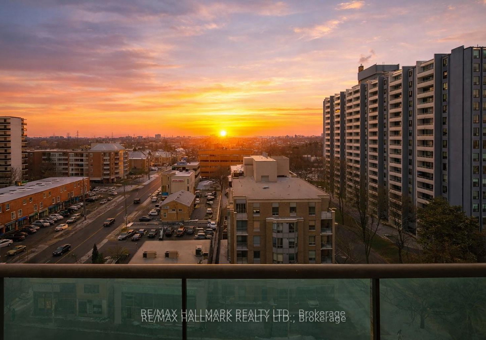 5949-yonge-street-toronto-north-york-ontario-c13626000