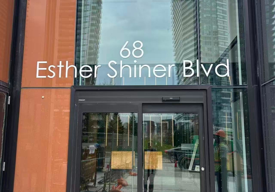 68-esther-shiner-boulevard-toronto-north-york-ontario-c13626114