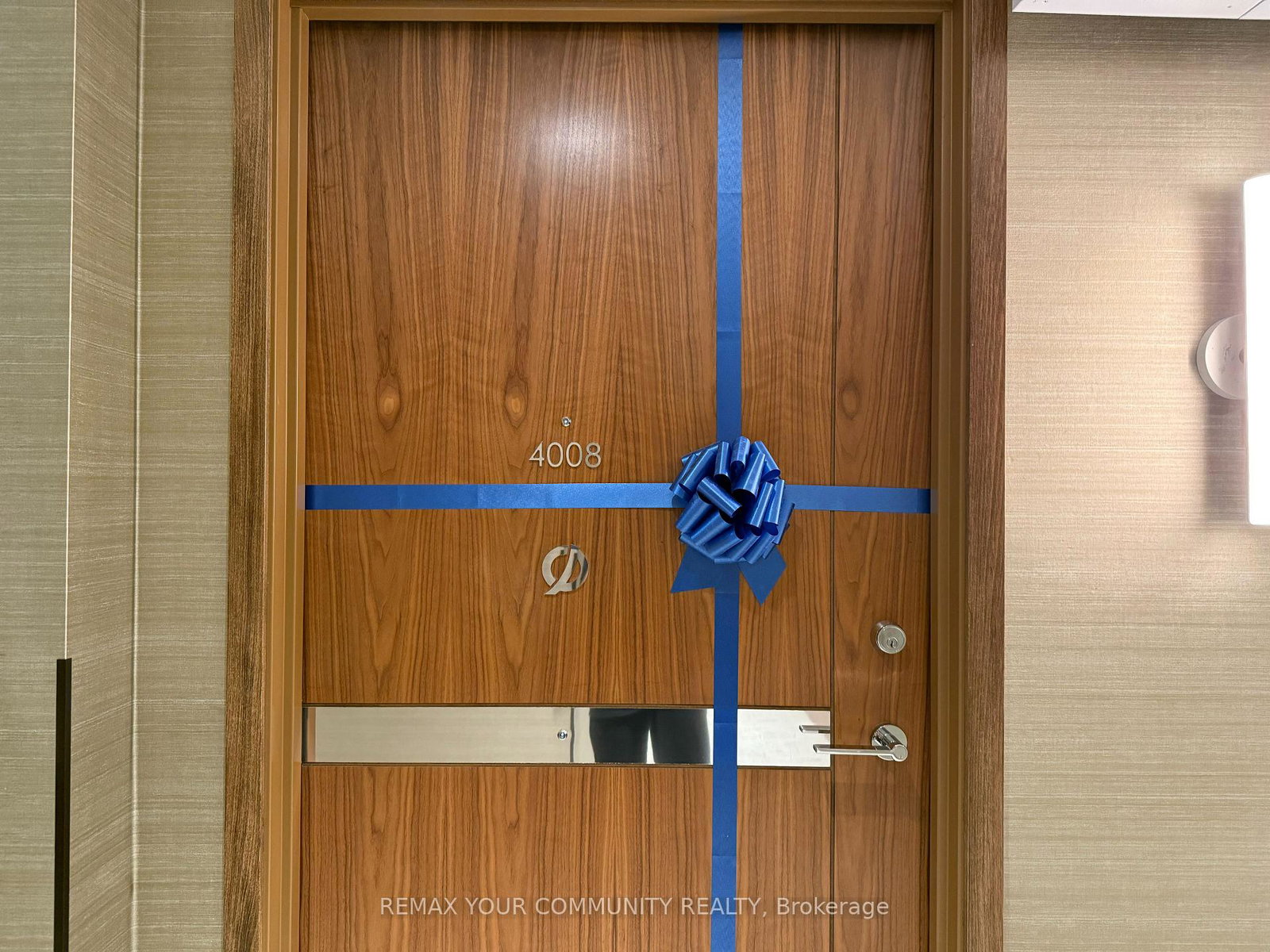 3-concord-cityplace-way-toronto-toronto-ontario-c13626658