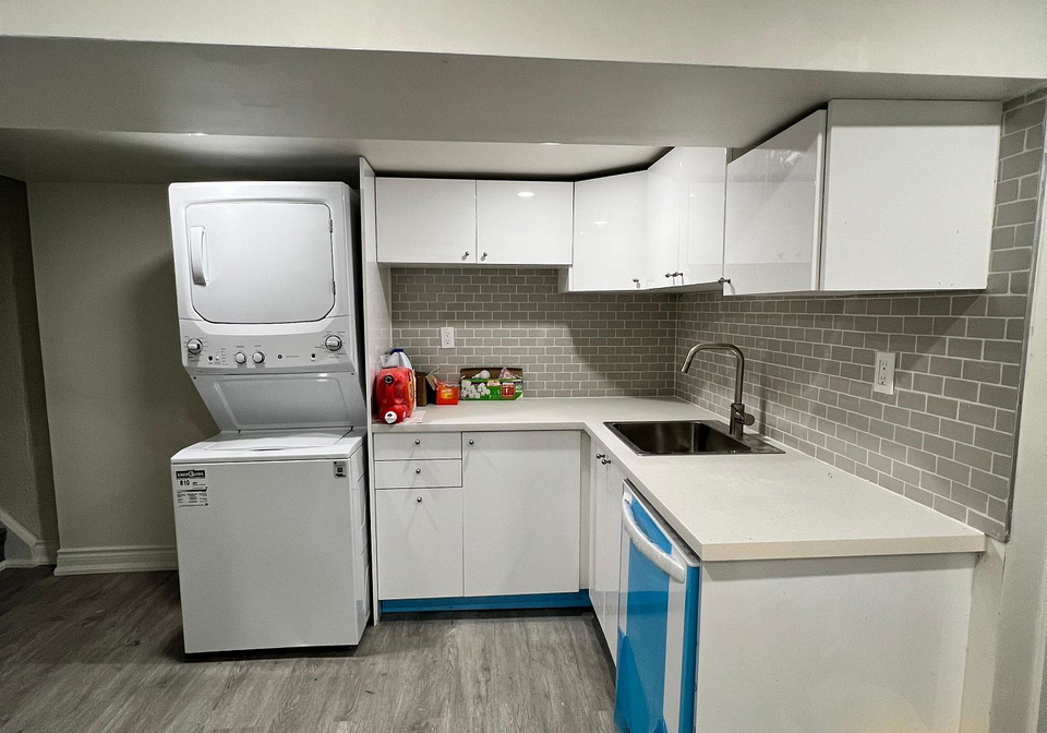 91-kingslake-road-toronto-north-york-ontario-c13626794