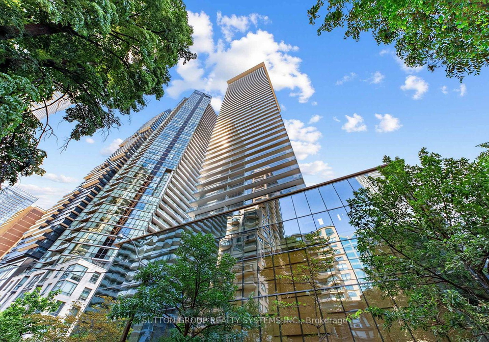33-charles-street-e-toronto-toronto-ontario-c13626802
