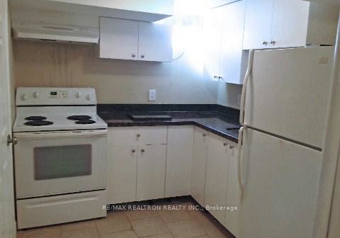 58-finch-avenue-e-toronto-north-york-ontario-c13626892