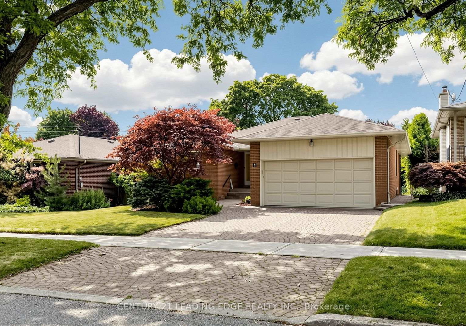 11-colwick-drive-toronto-north-york-ontario-c13627074