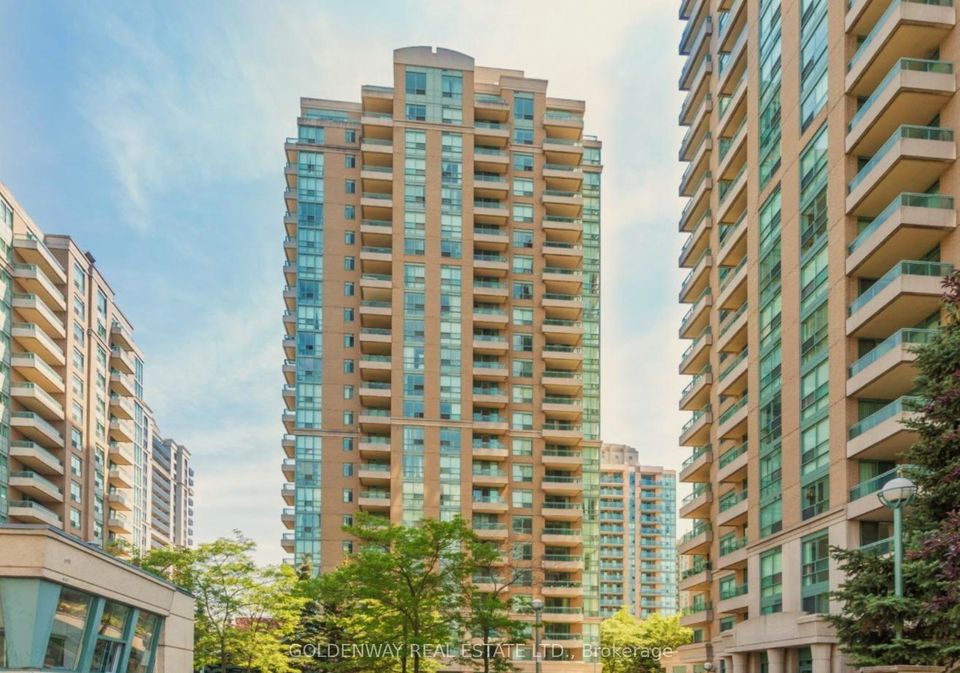 3-pemberton-avenue-toronto-north-york-ontario-c13627082