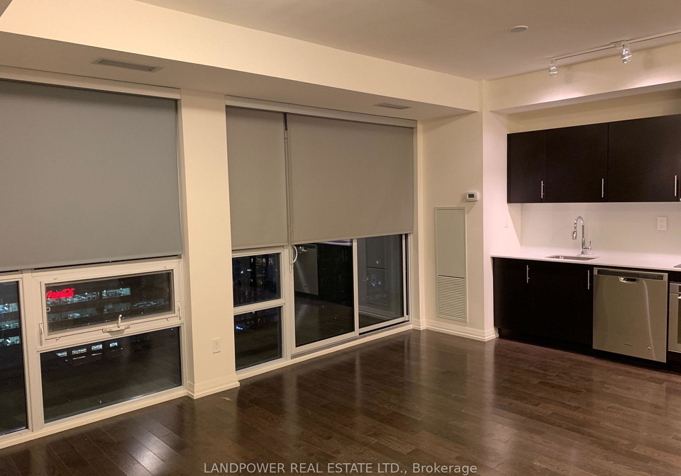 460-adelaide-street-e-toronto-toronto-ontario-c13627182