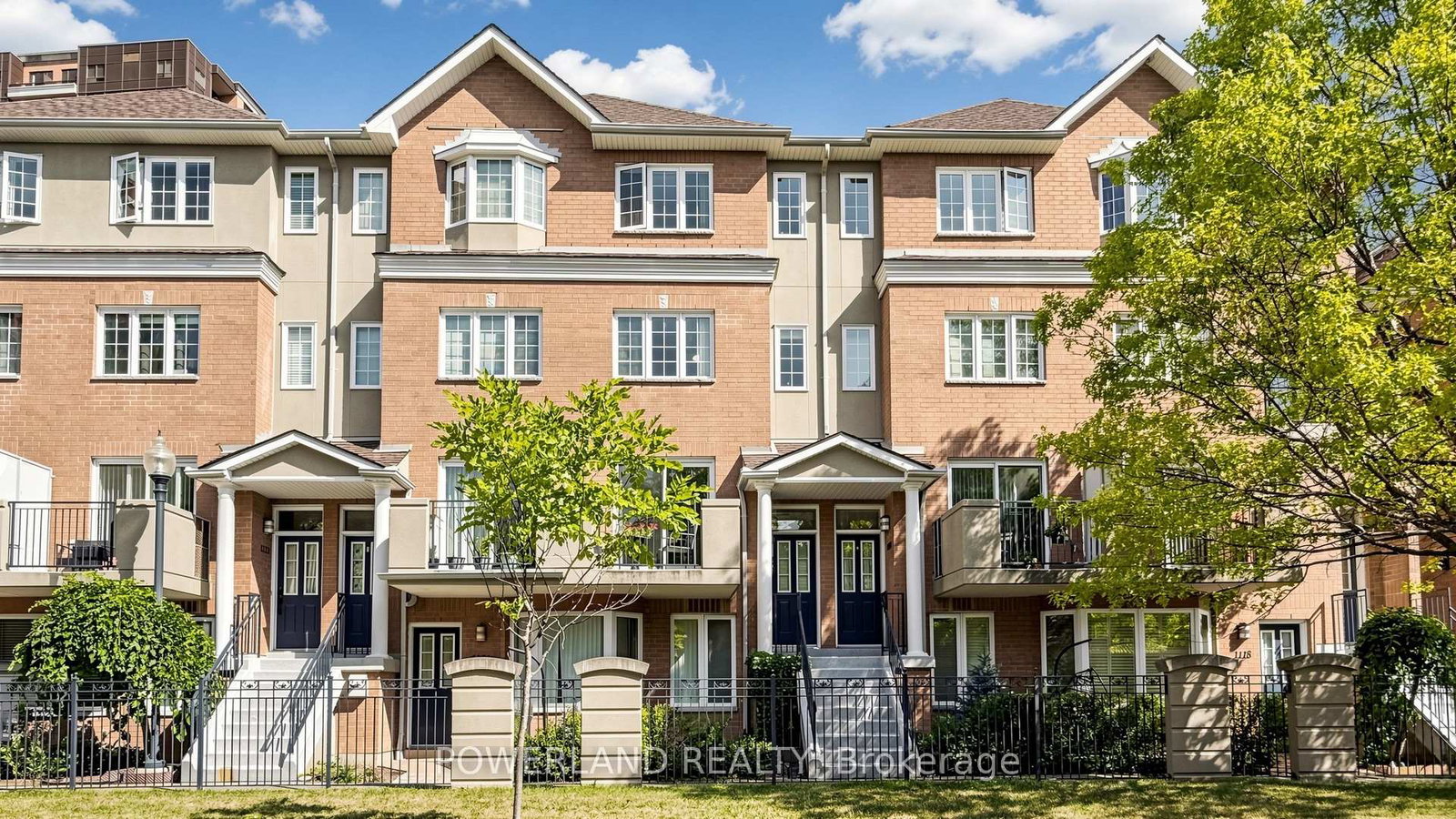 28-sommerset-way-toronto-north-york-ontario-c13627322