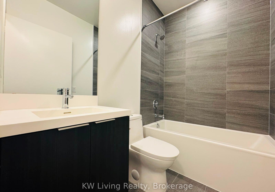 400-king-street-w-toronto-toronto-ontario-c13627450