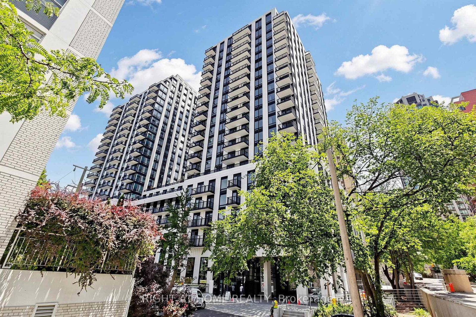 91-montclair-avenue-toronto-toronto-ontario-c13627470