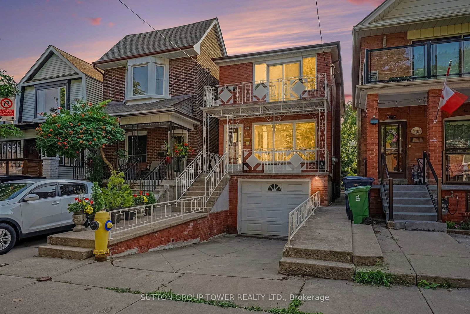 164-robina-avenue-w-toronto-toronto-ontario-c13627552