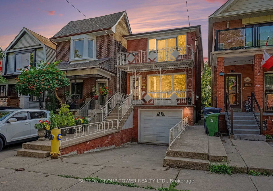 164-robina-avenue-w-toronto-toronto-ontario-c13627552