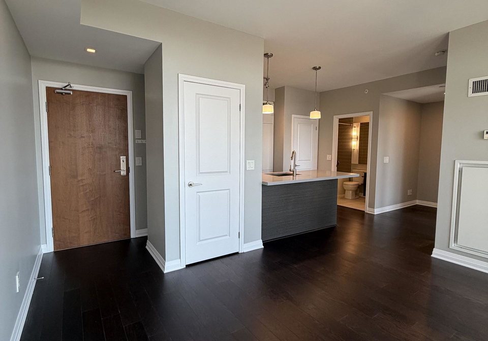 8-mercer-street-toronto-toronto-ontario-c13627644