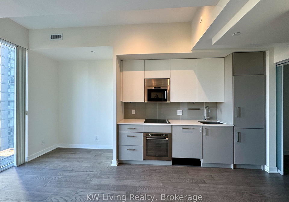 17-dundonald-street-toronto-toronto-ontario-c13627672