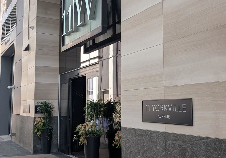 18-yorkville-avenue-toronto-toronto-ontario-c13627724