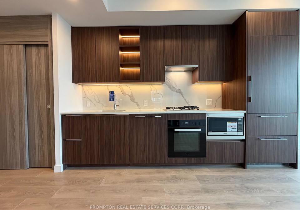 68-esther-shiner-boulevard-toronto-north-york-ontario-c13627728