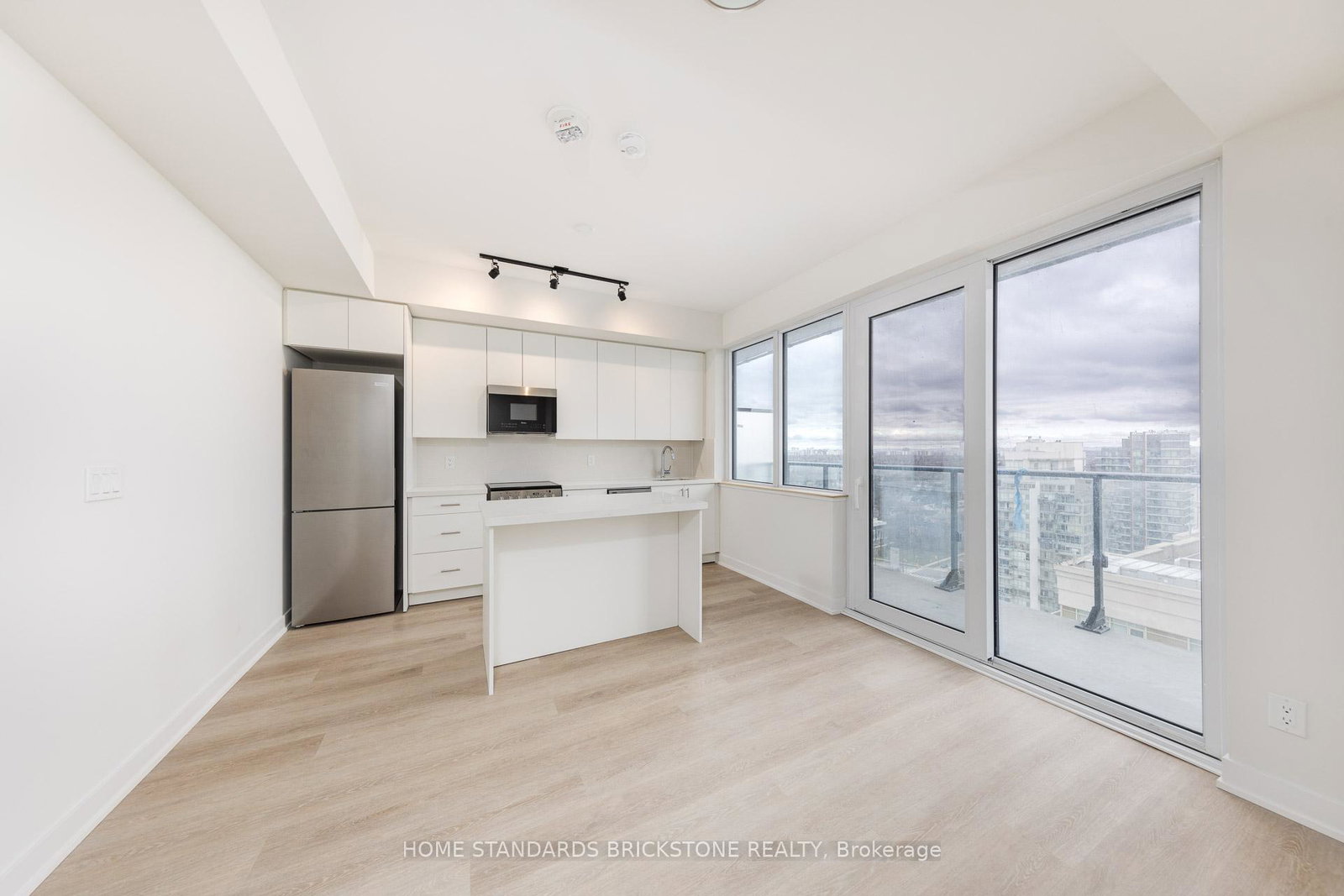 15-ellerslie-avenue-toronto-toronto-ontario-c13627772