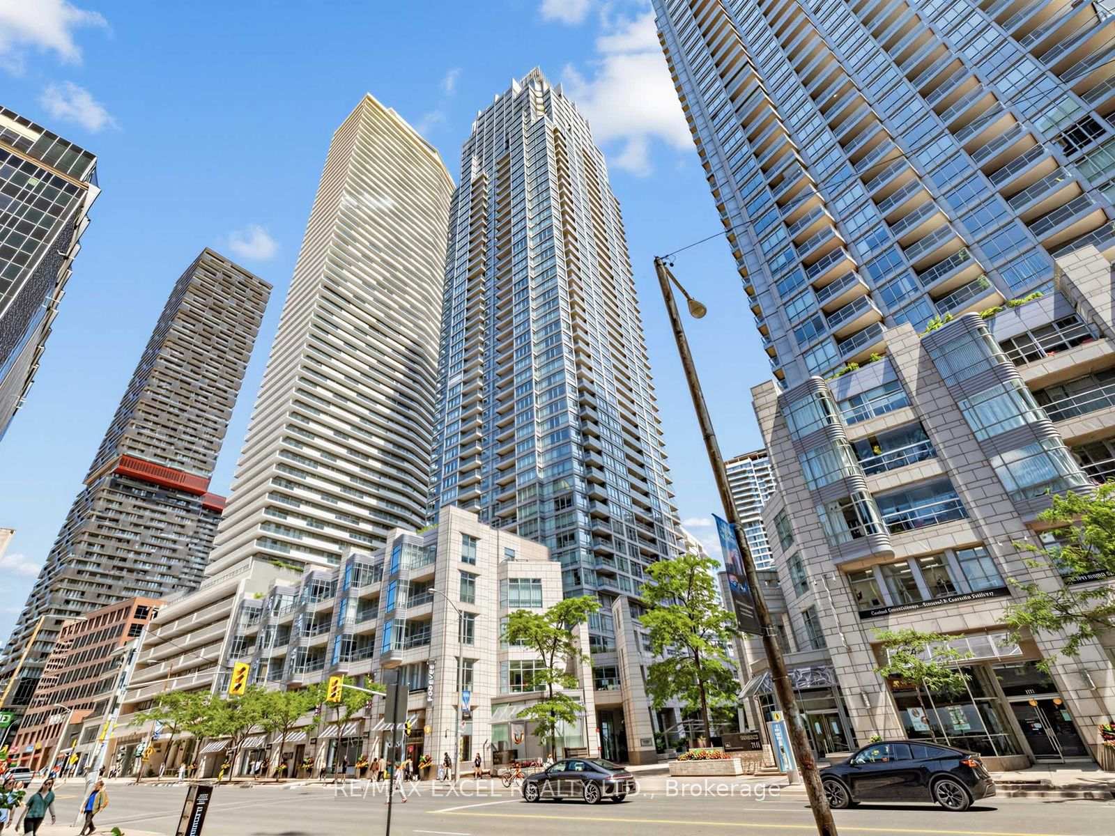 2191-yonge-street-toronto-toronto-ontario-c13627908