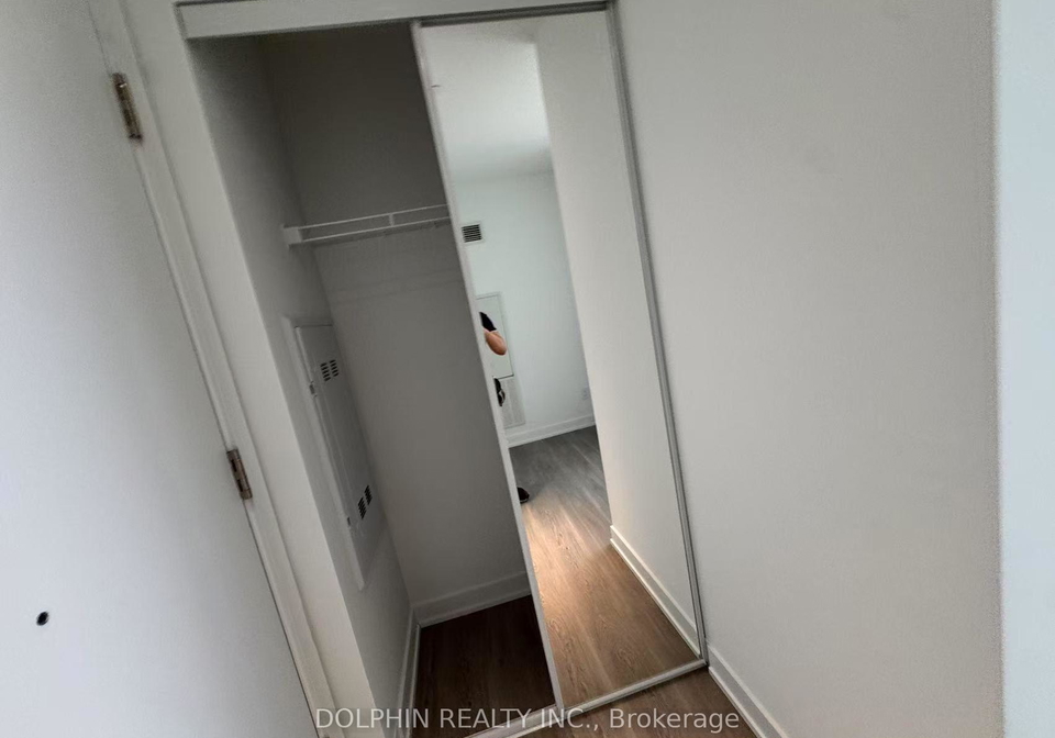 8-wellesley-street-w-toronto-toronto-ontario-c13627946