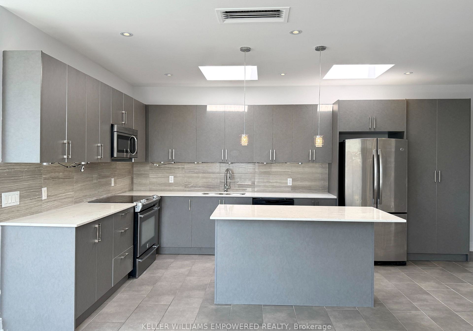 225-davisville-avenue-toronto-toronto-ontario-c13627972