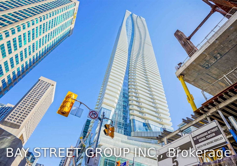 1-bloor-street-e-toronto-toronto-ontario-c13628016