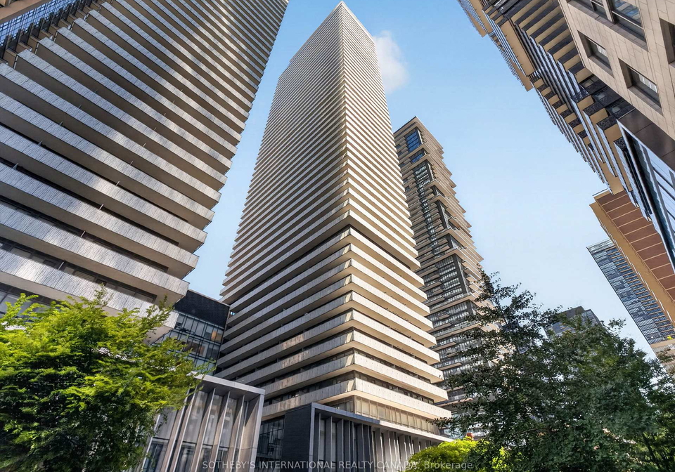 50-charles-street-e-toronto-toronto-ontario-c13628022