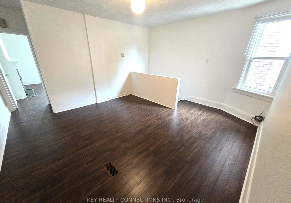 849-bloor-street-w-toronto-toronto-ontario-c13628024