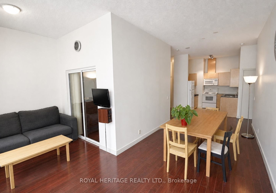 373-front-street-w-toronto-toronto-ontario-c13628068