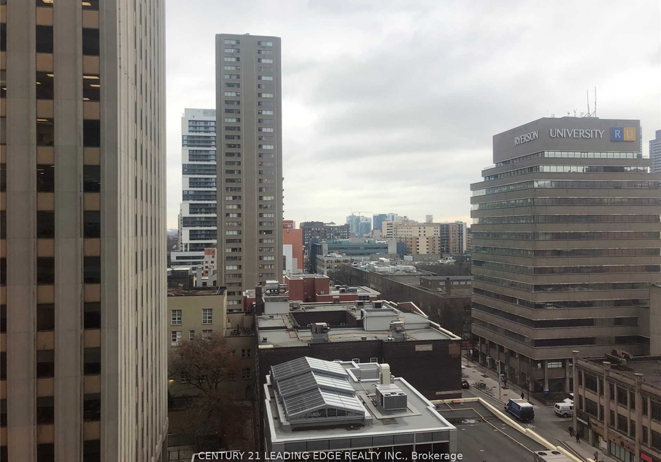 386-yonge-street-toronto-toronto-ontario-c13628402