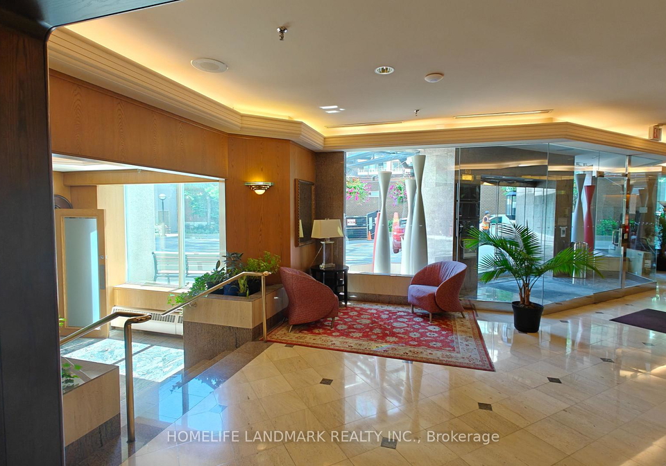 942-yonge-street-toronto-toronto-ontario-c13628484
