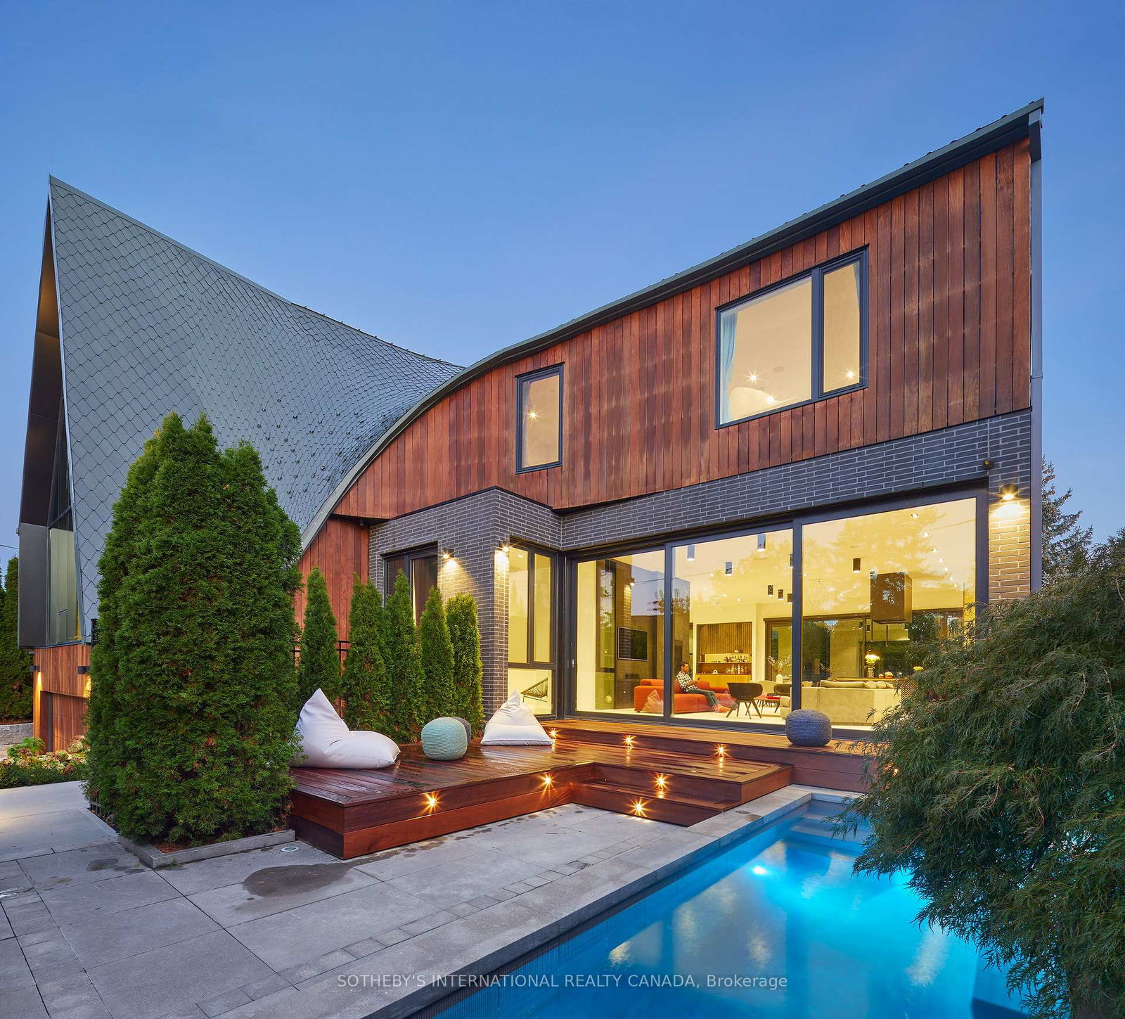 108-stratford-crescent-toronto-north-york-ontario-c13628576