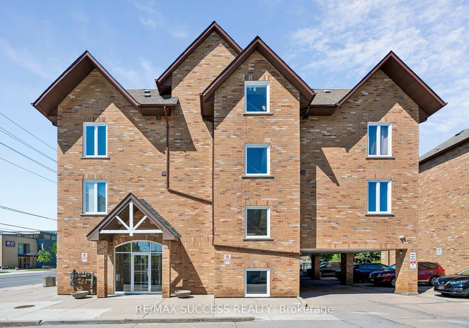 1000-sheppard-avenue-w-toronto-toronto-ontario-c13628594