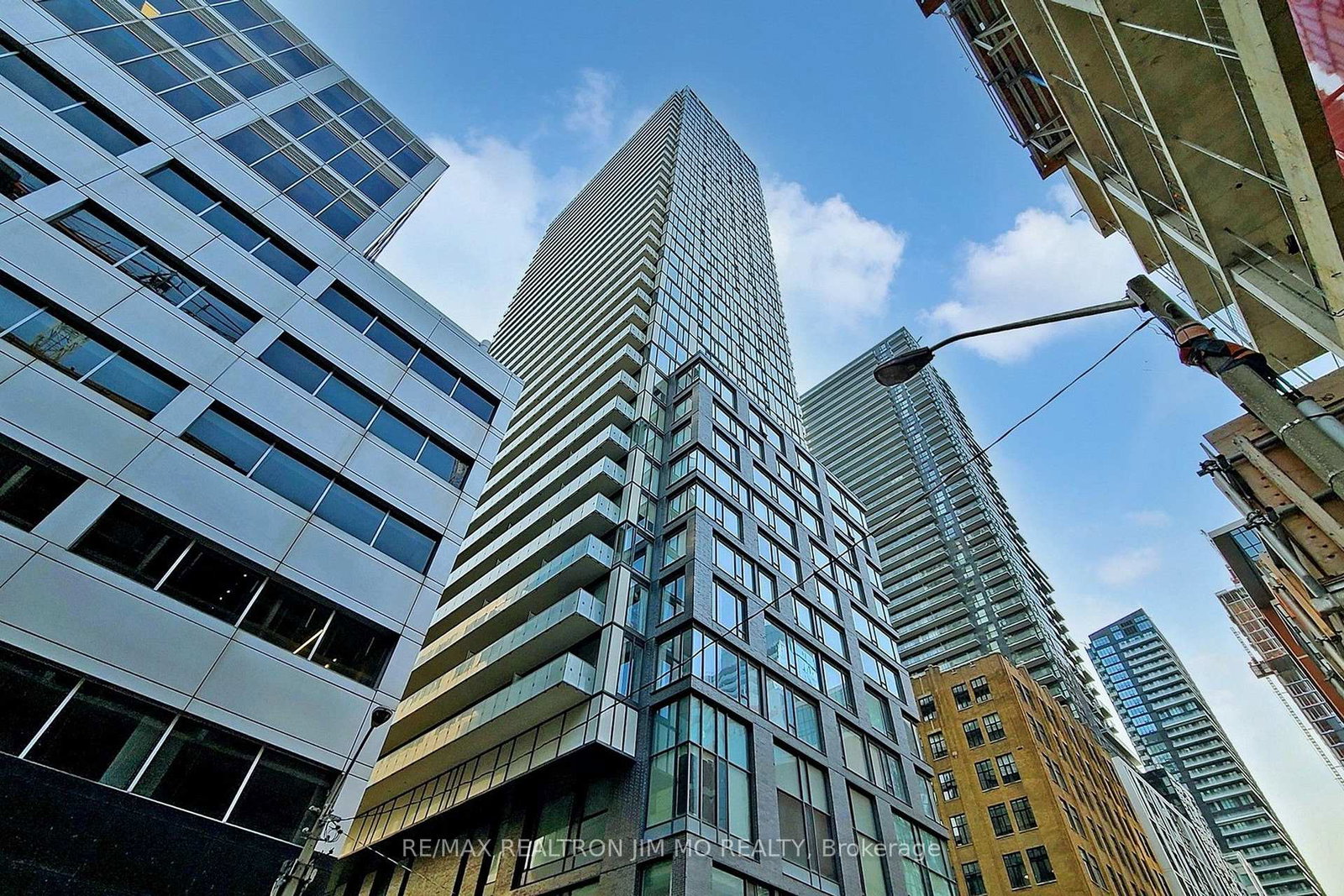 101-peter-street-toronto-toronto-ontario-c13628614
