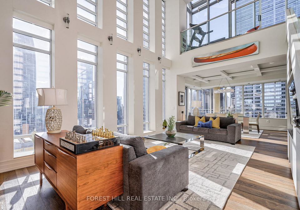 8-colborne-street-toronto-toronto-ontario-c13628674