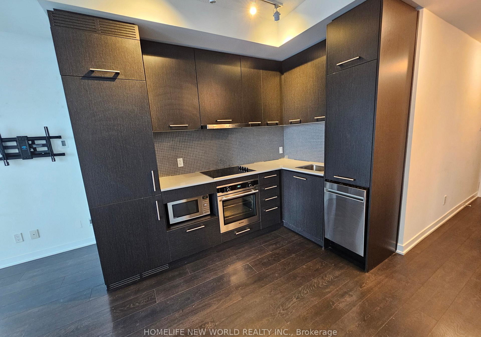 87-peter-street-toronto-toronto-ontario-c13628684