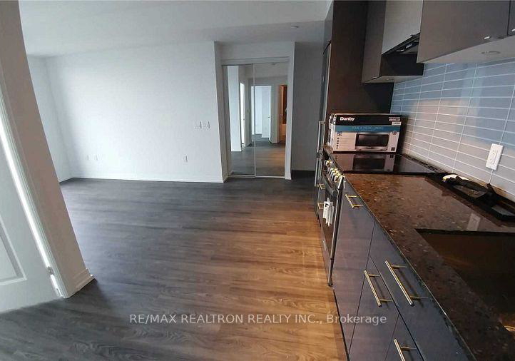 251-jarvis-street-toronto-toronto-ontario-c13628794