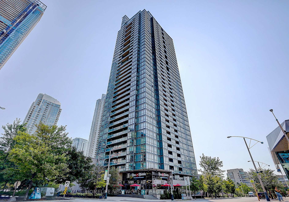 15-fort-york-boulevard-toronto-toronto-ontario-c13629004