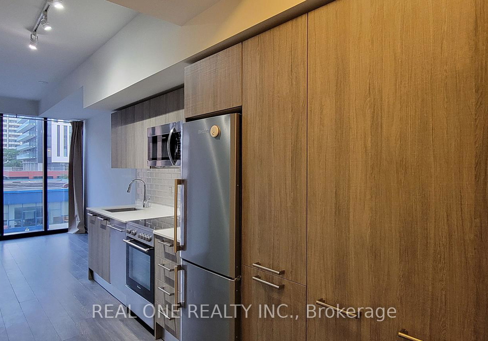 28-wellesley-street-e-toronto-toronto-ontario-c13629138