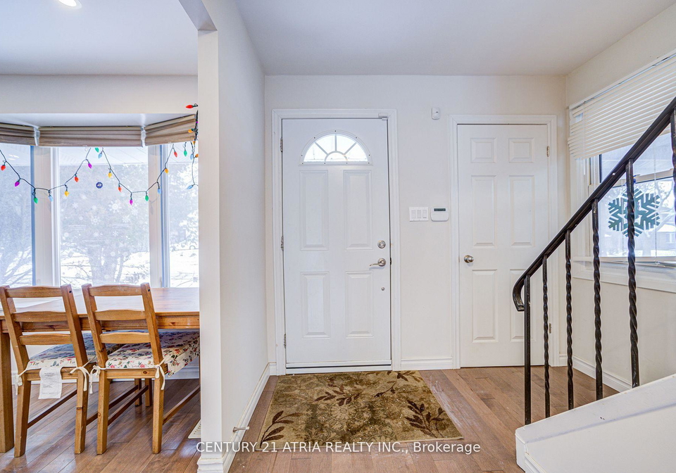 52-applegate-crescent-toronto-north-york-ontario-c13629250