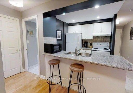 168-simcoe-street-toronto-toronto-ontario-c13629346