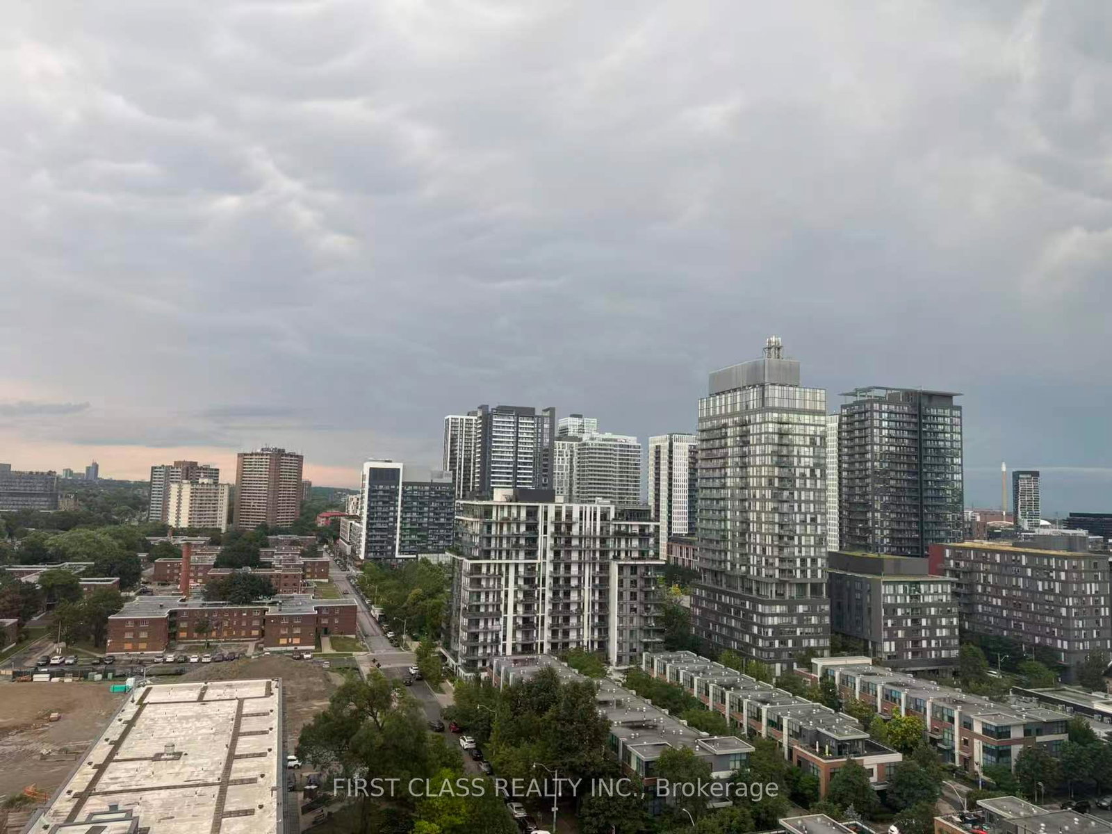 10-oak-street-toronto-toronto-ontario-c13629430