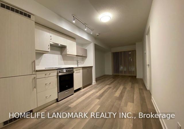 181-huron-street-toronto-toronto-ontario-c13629474