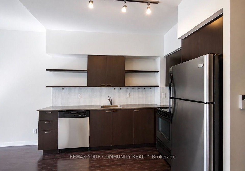 35-hayden-street-toronto-toronto-ontario-c13629512