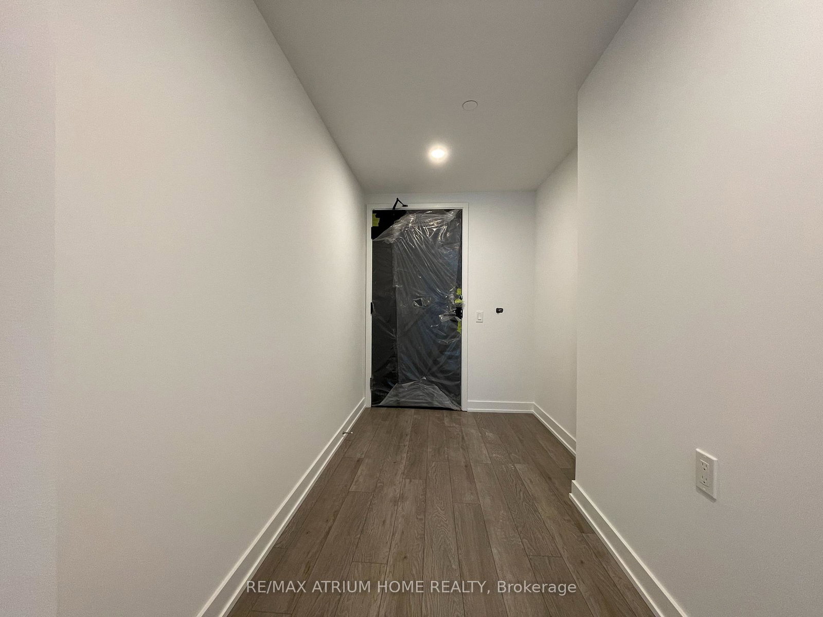 88-queen-street-e-toronto-toronto-ontario-c13629584
