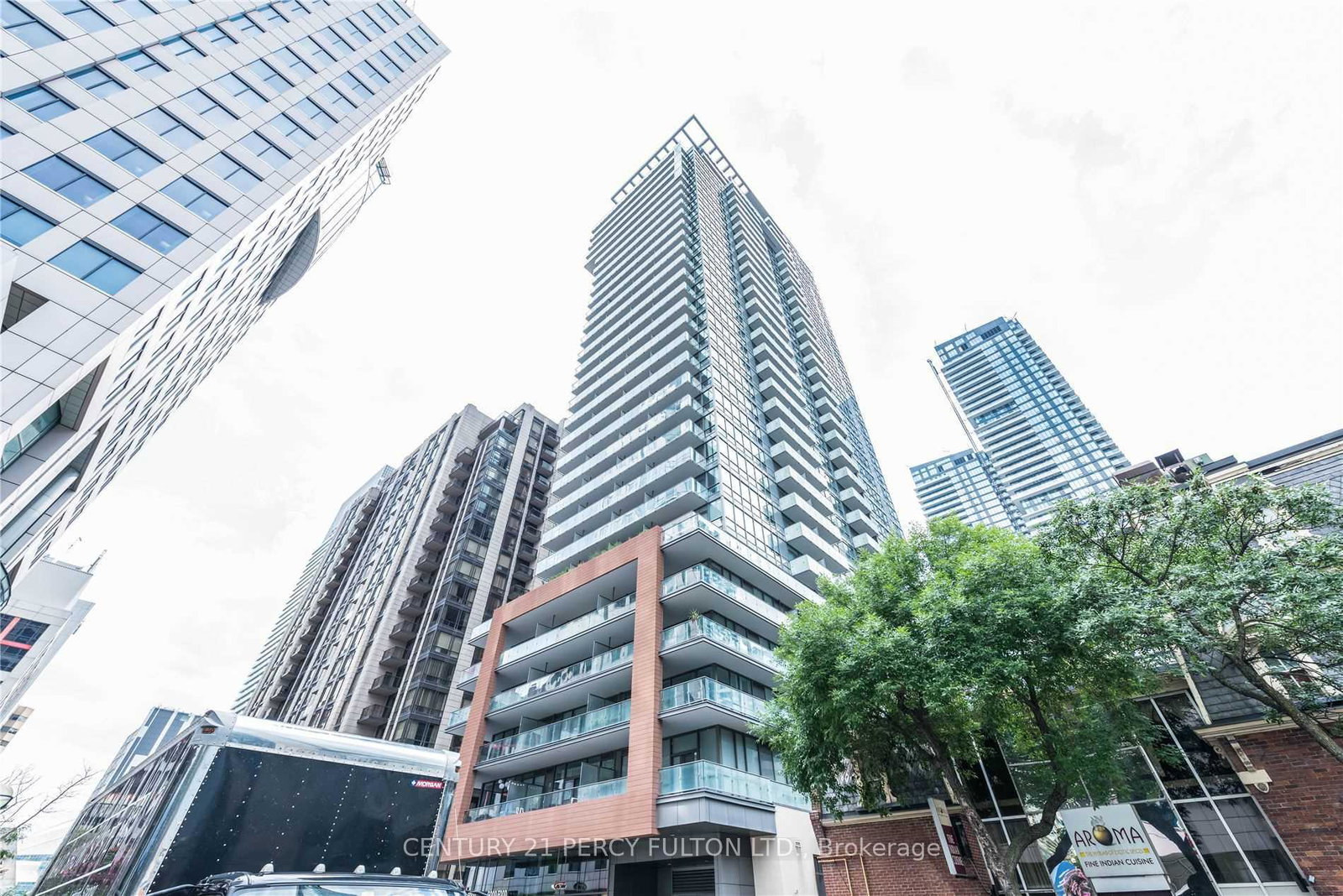 8-mercer-street-toronto-toronto-ontario-c13629596