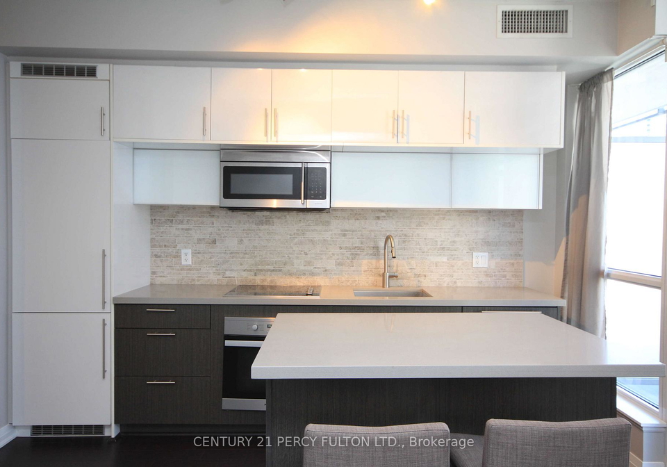 8-mercer-street-toronto-toronto-ontario-c13629596