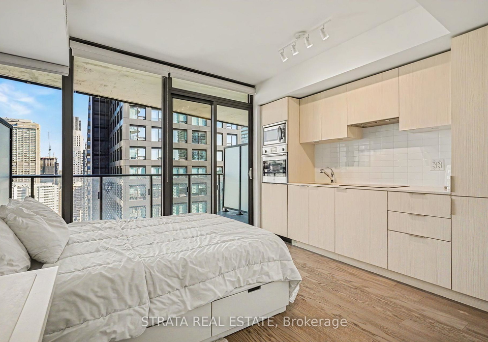 11-wellesley-street-w-toronto-toronto-ontario-c13629744