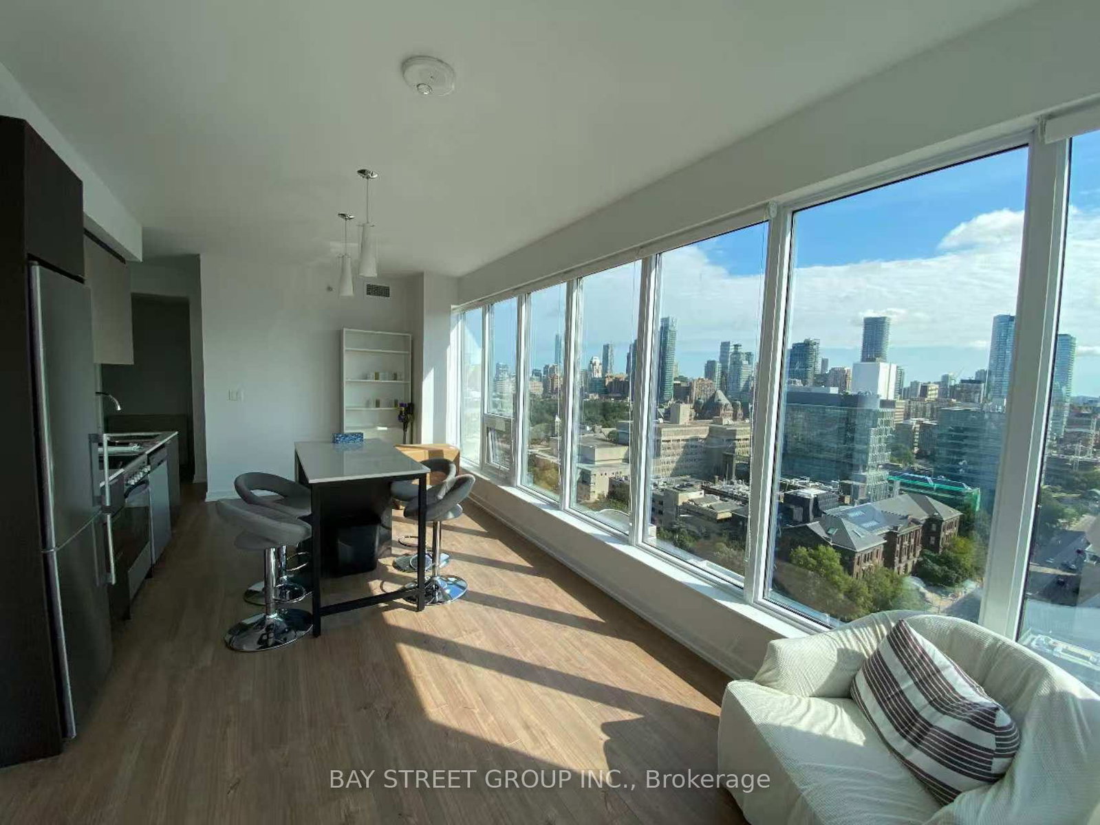 203-college-street-toronto-toronto-ontario-c13629770