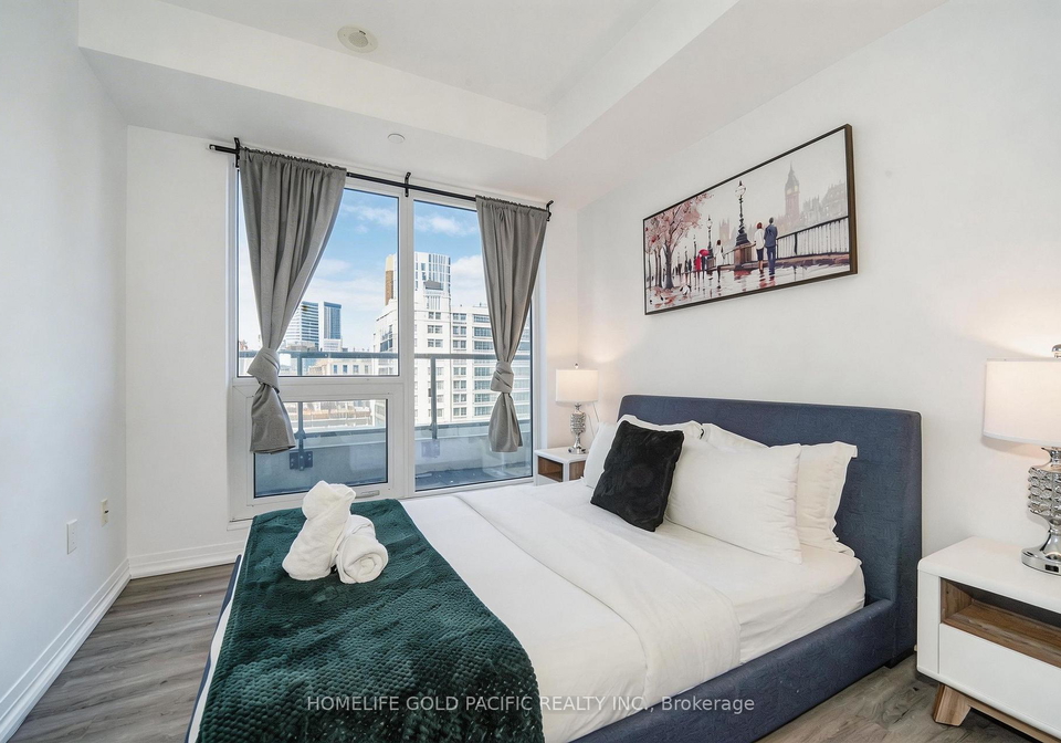 251-jarvis-street-toronto-toronto-ontario-c13630120