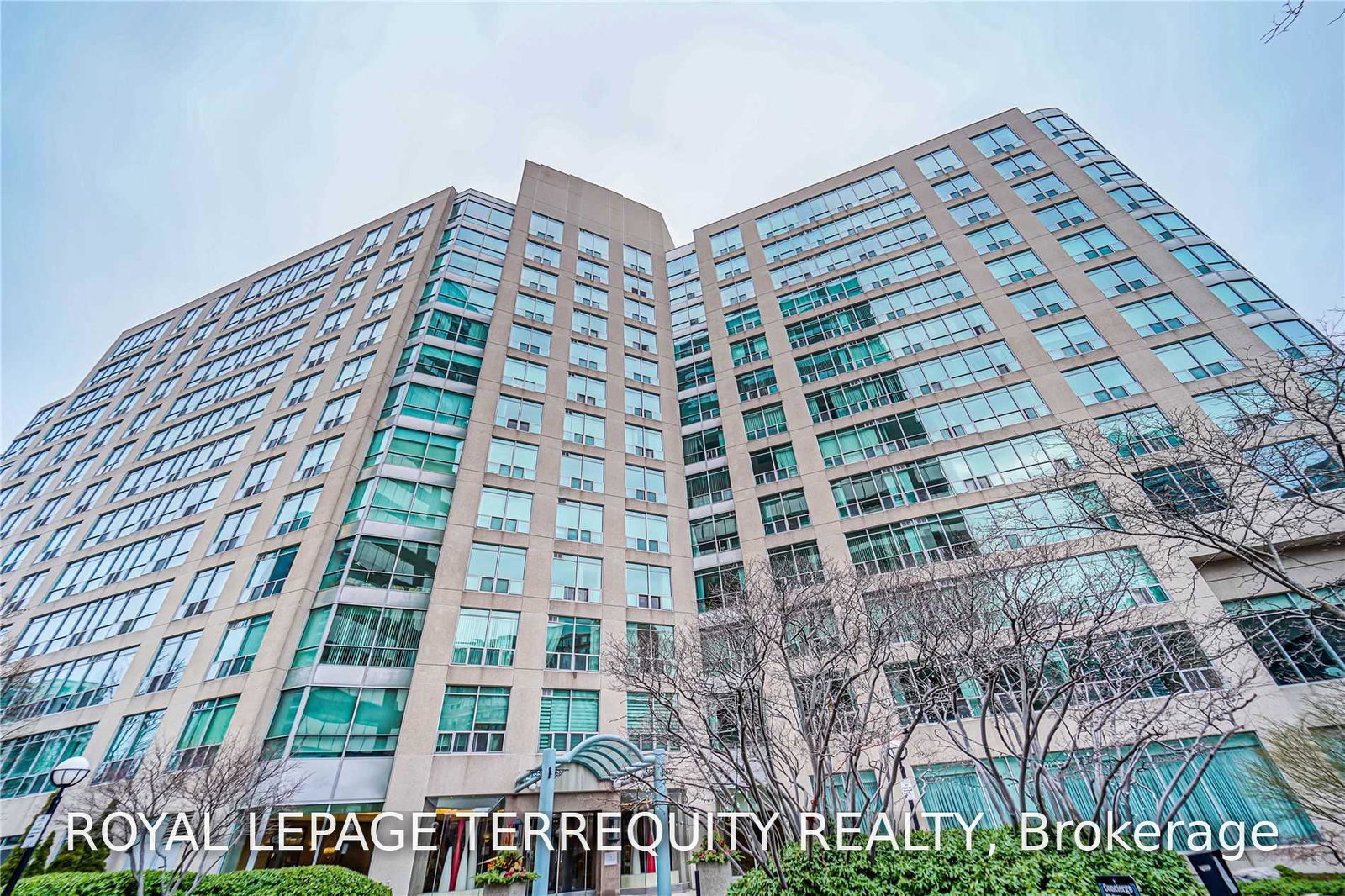 942-yonge-street-toronto-toronto-ontario-c13630168